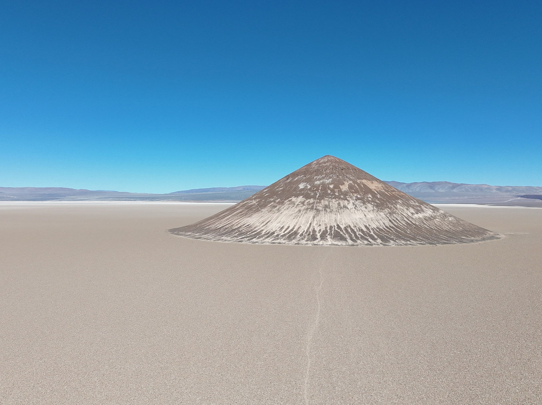 Poncho Tours-萨尔塔必去景点