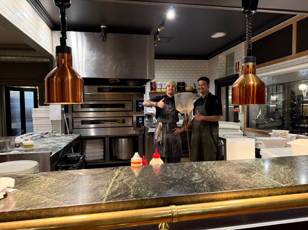 Alpine Hotel Warburton主图