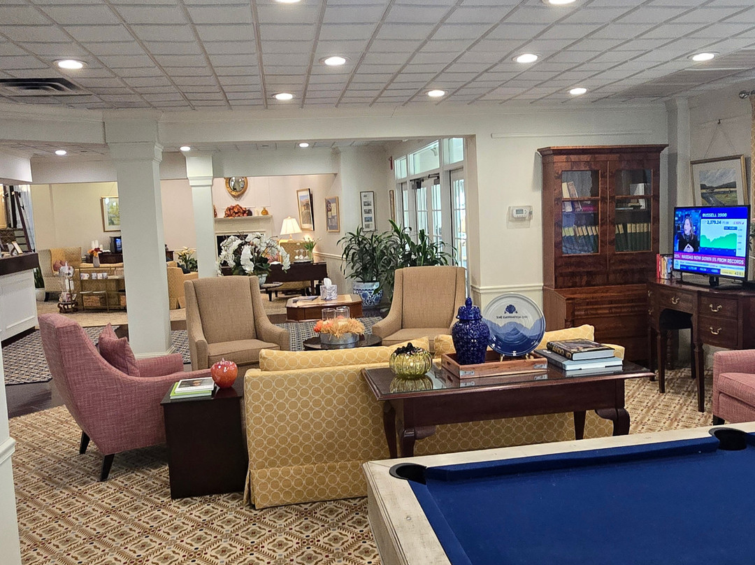 The Farmington Inn主图