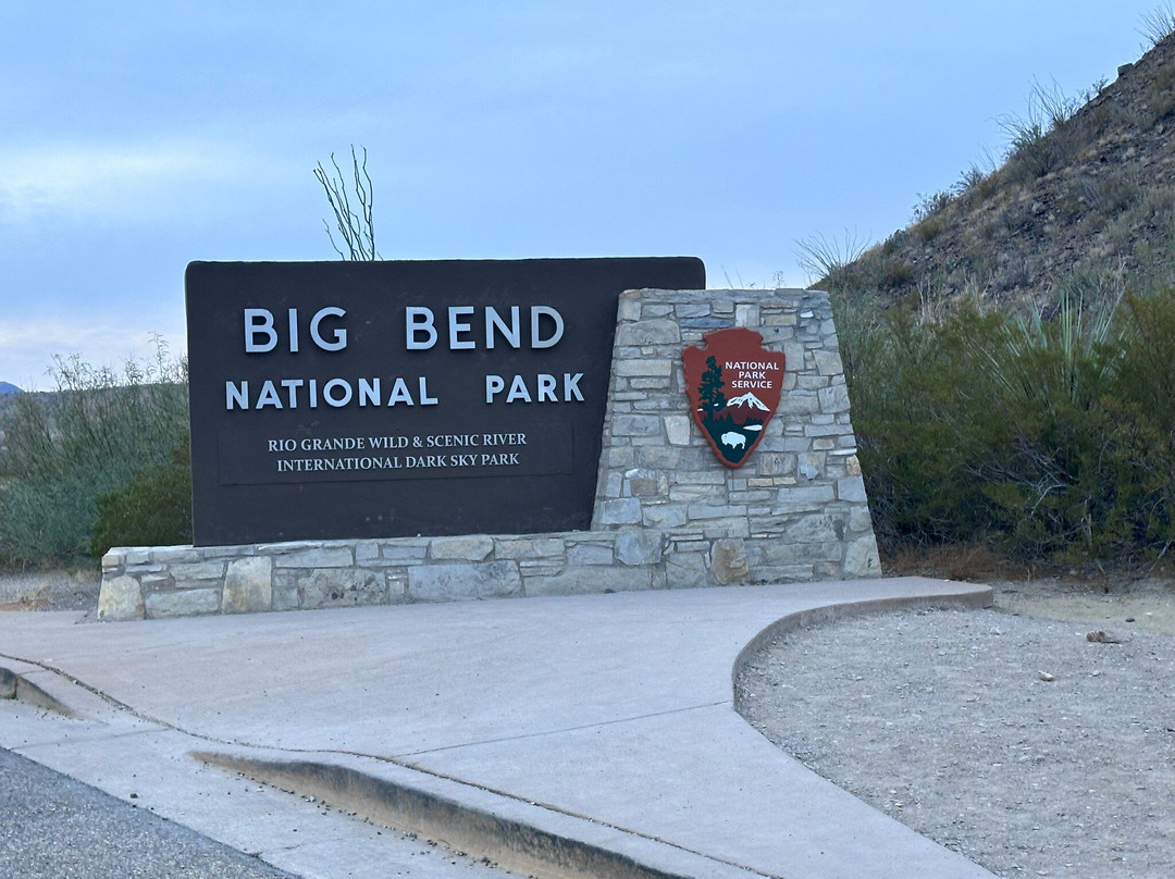 Far Flung Outdoor Center-Terlingua必去景点