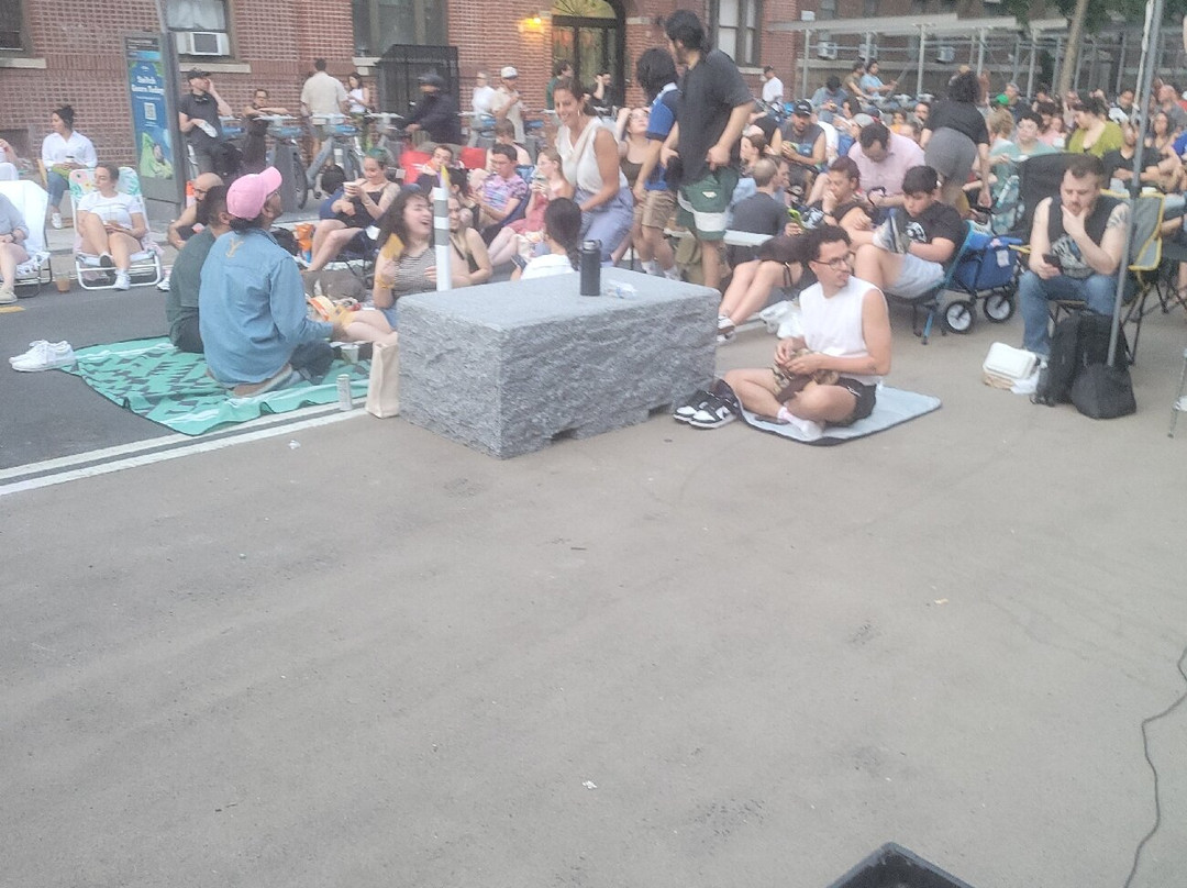 31st Avenue Open Street-阿斯托里亚必去景点