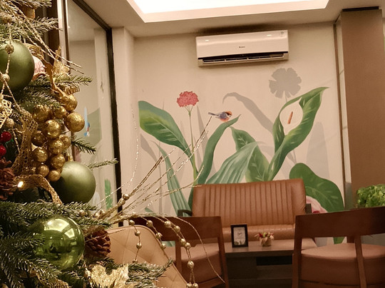 Lun Hotel Manado主图