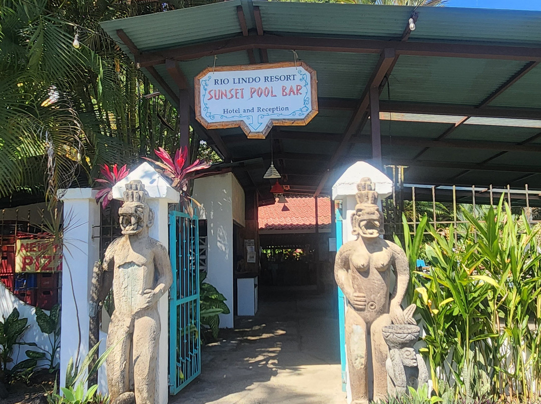 Hotel Rio Lindo主图