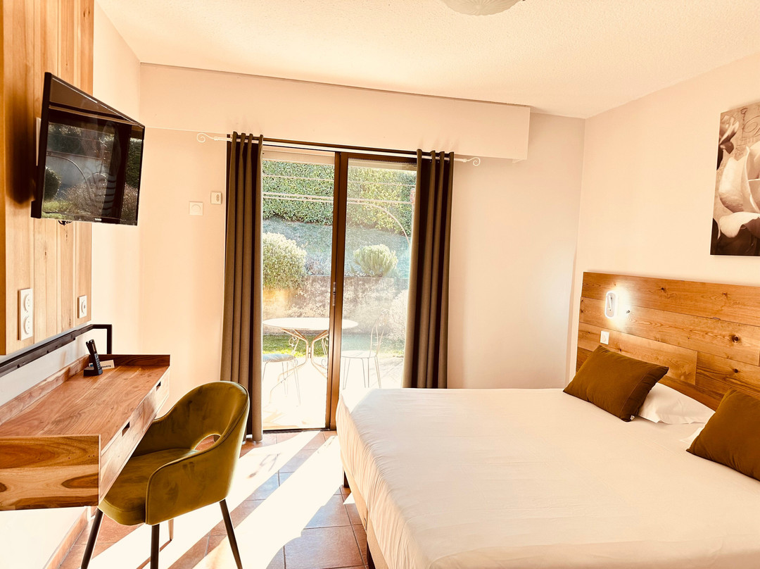 克伦比尔酒店主图