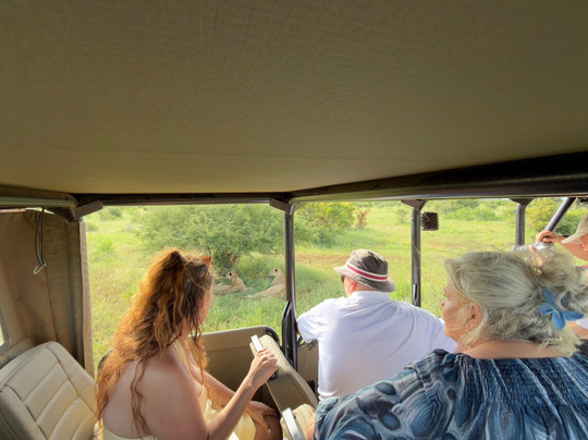 Royal Safaris-库马堤港必去景点