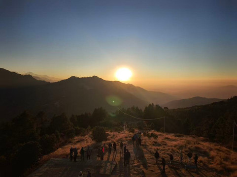 EARTH NEPAL Travel and Trek P. LTD-博卡拉必去景点