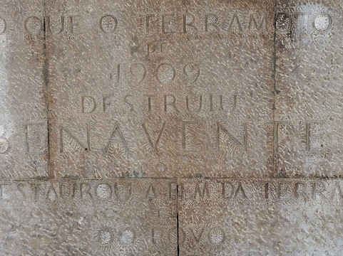 Praça da República-Caldas da Rainha必去景点