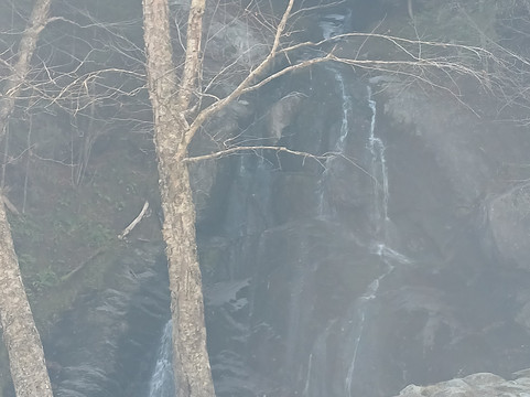 Moss Glen Falls-Granville必去景点