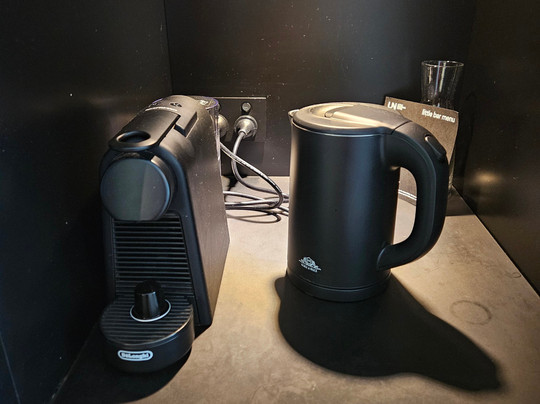 Little National Hotel Sydney主图