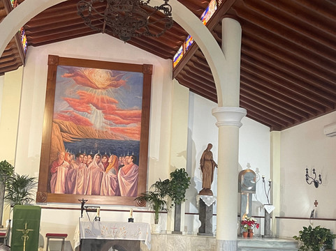 Catholic Church of the Holy Spirit-洛斯·吉甘特斯必去景点