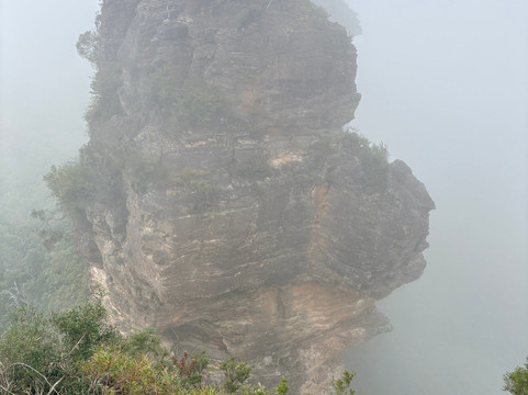 三姐妹峰缆车-卡通巴必去景点