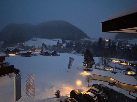 泰芬比彻埃普莱酒店主图