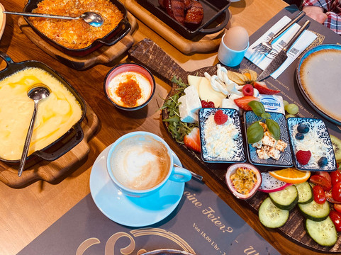 Simit Cafe & Bakery Gbr