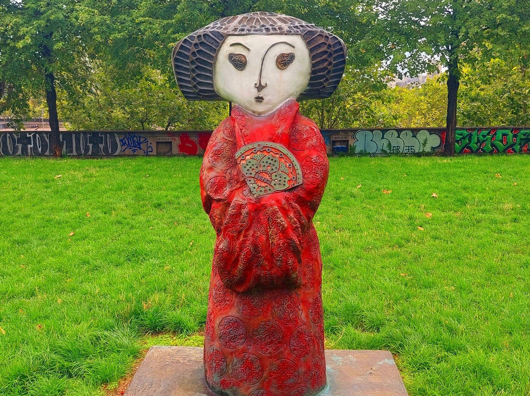 Les Enfants du Monde-巴黎必去景点