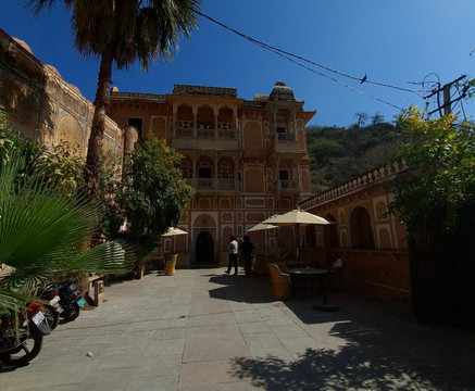 安诺其手绘博物馆-斋蒲尔必去景点