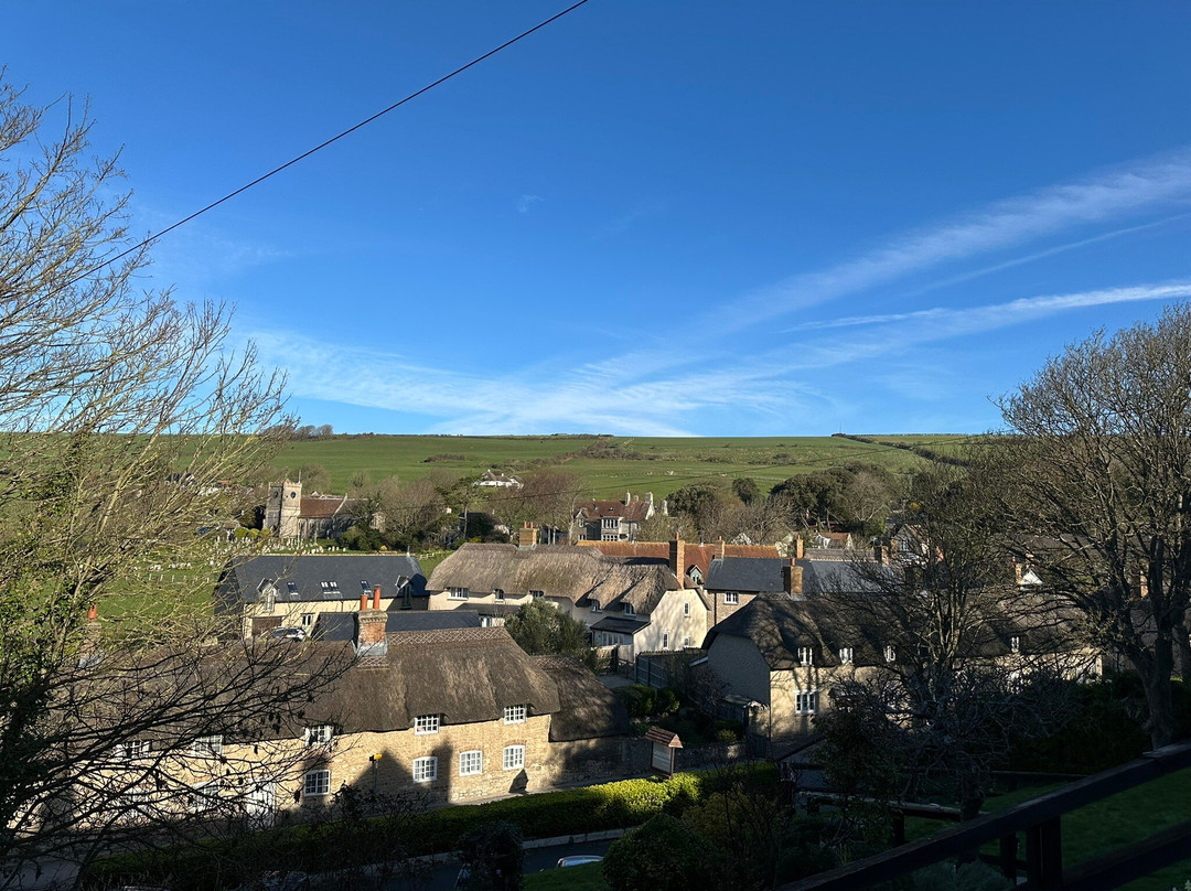 石灰石酒店主图