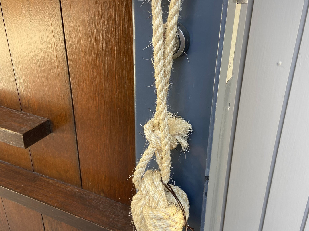 赛菲尔菲欣纳酒店主图