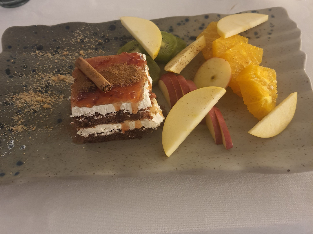 Martiness Hotel Durre主图