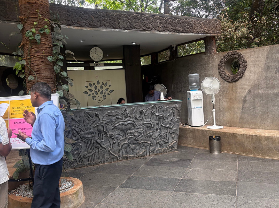 斯里自然栖息酒店主图