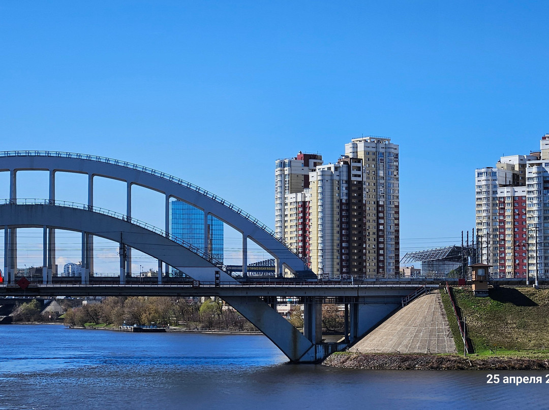 Railway Bridge Across the Moscow Canal-希姆基必去景点