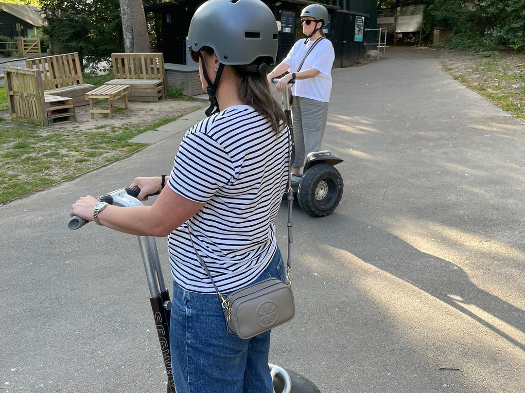 Leeds Castle Segway Tours-梅德斯通必去景点
