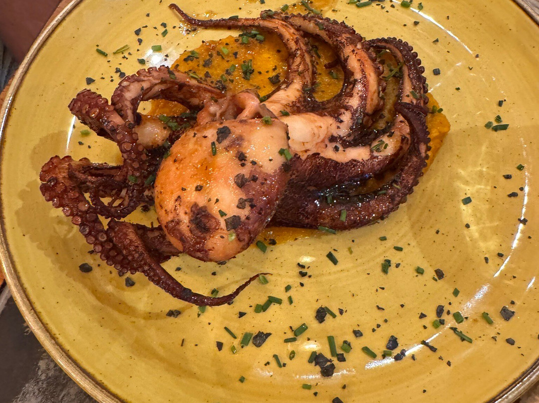 Las Maravillas Tapas