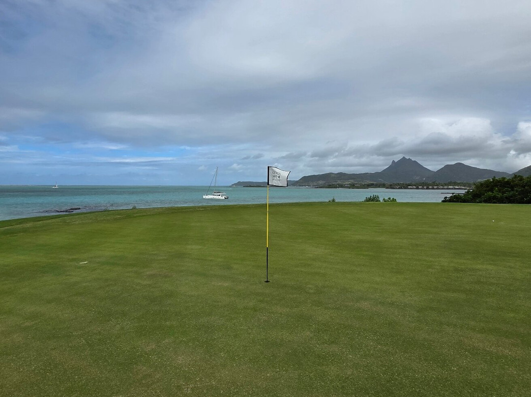 Ile Aux Cerfs Golf Club-卓得多斯必去景点
