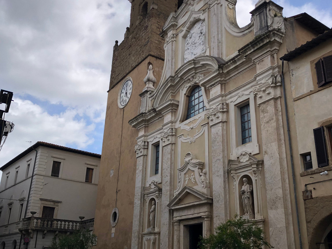 Cattedrale dei Santi Pietro e Paolo (Duomo di Pitigliano)-皮蒂利亚诺必去景点