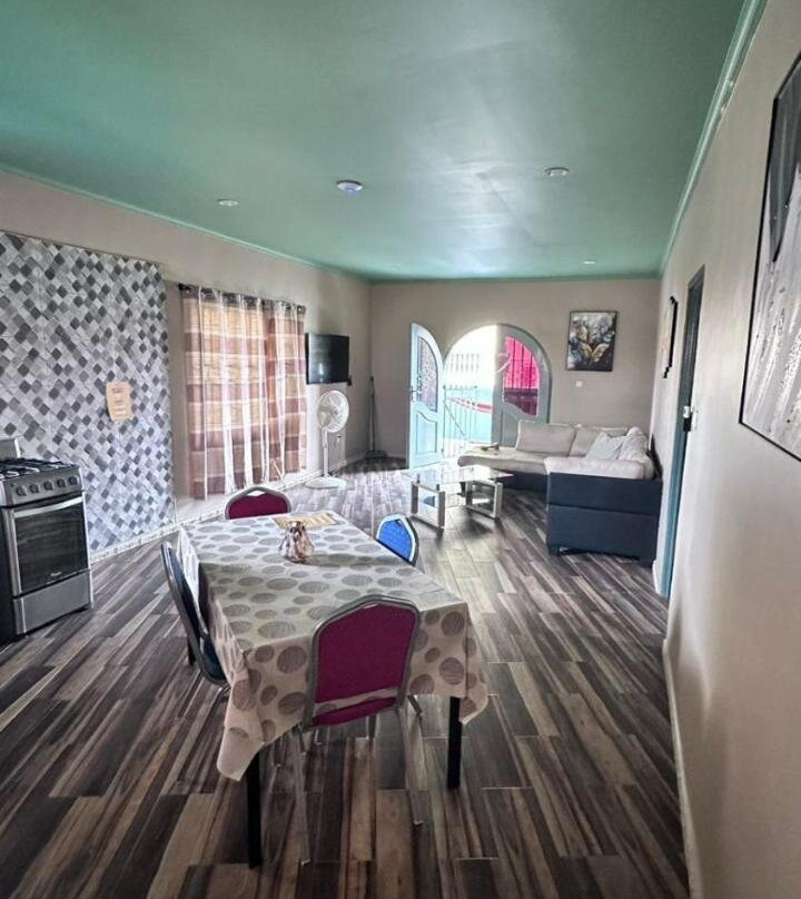 Bonaventure Apartments