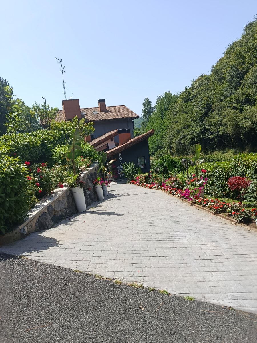 Hotel Boutique Txanka Erreka Parking Incluido-旅行者
