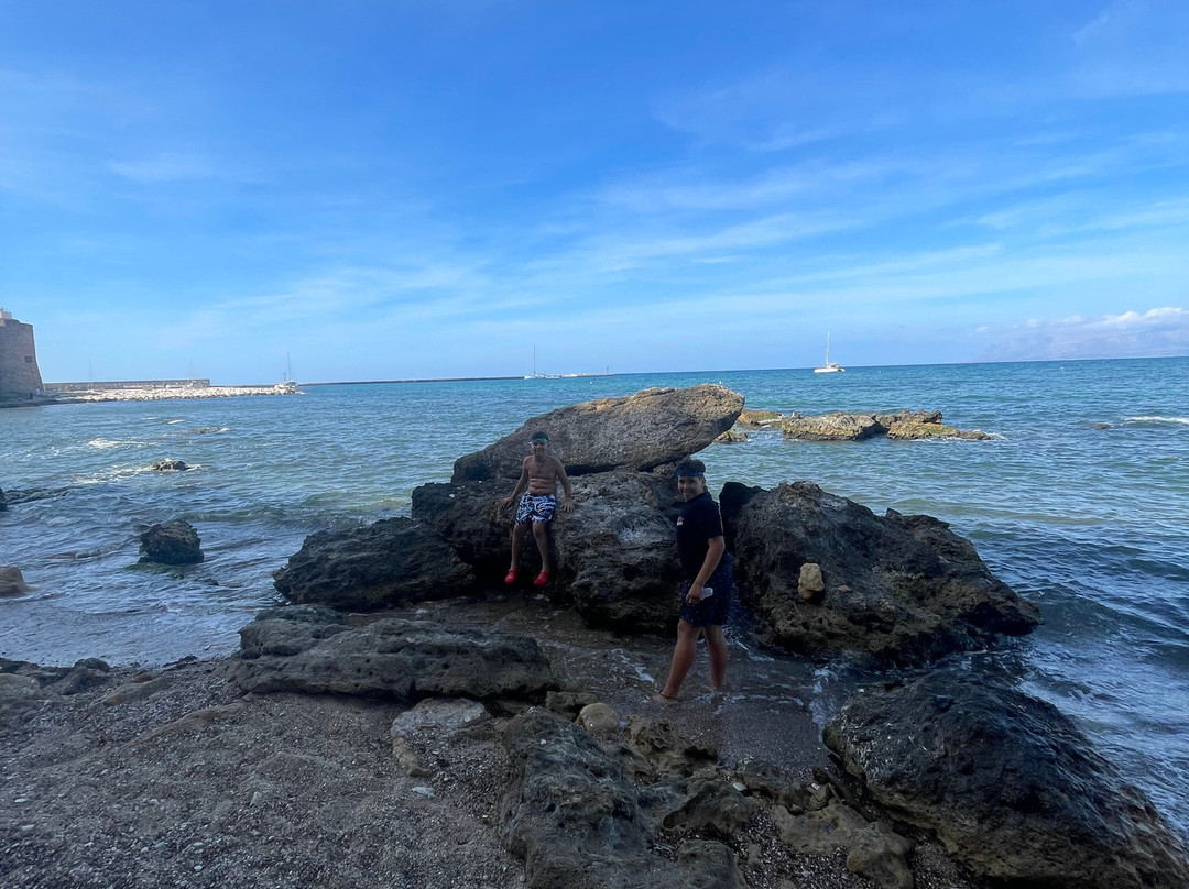 La playa di Castellammare del Golfo-戈尔福海堡必去景点