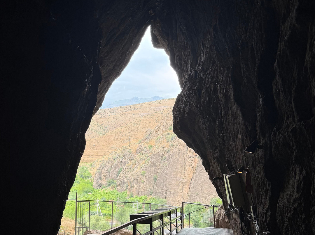 T'rchuneri (Bird) Cave-Areni必去景点
