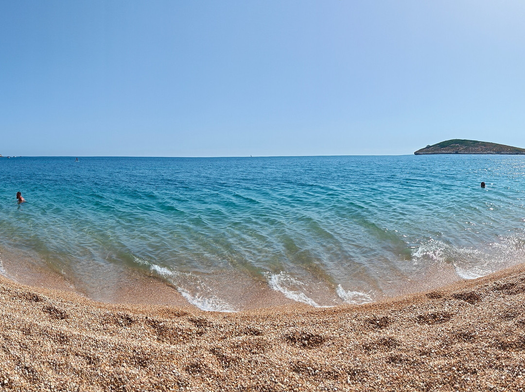 Spiaggia Baia Di Campi-维耶斯泰必去景点