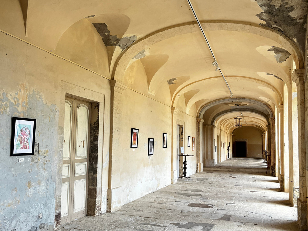 Château Abbaye De Cassan-Roujan必去景点