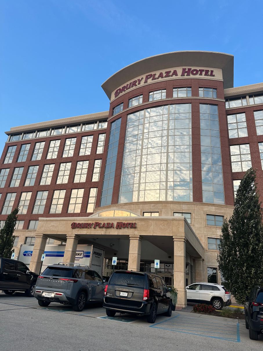 印第安纳波利斯-卡梅尔德鲁里广场酒店-旅行者