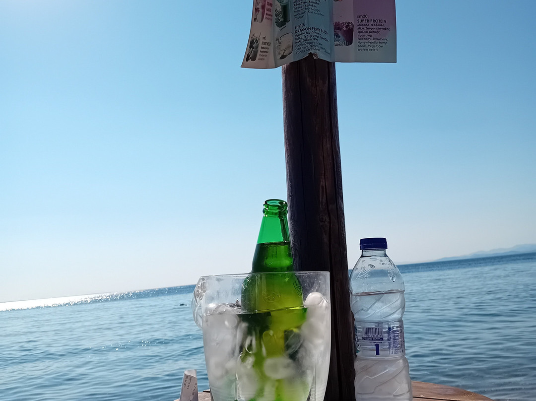 梅里顿旅馆套房酒店主图