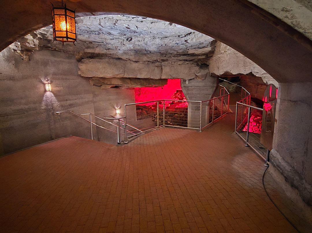 Howe Caverns-Howes Cave必去景点