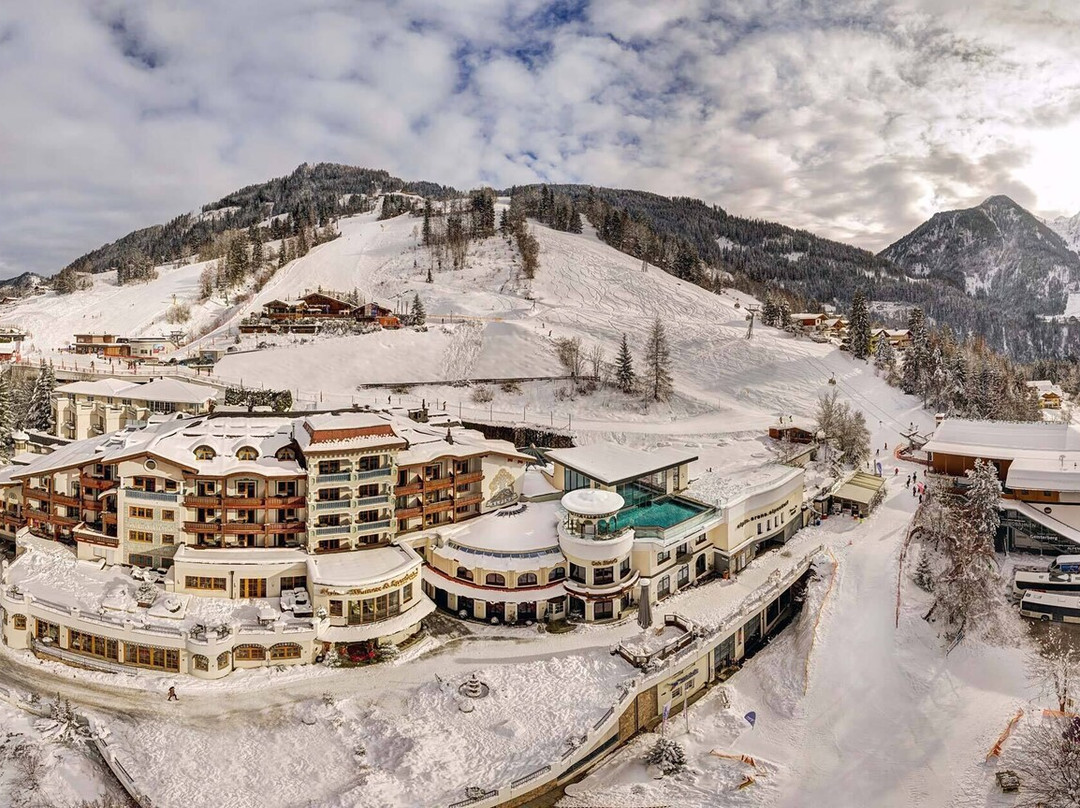 圣约翰彭高/阿尔卑斯山村酒店住宿-Alpina Alpendorf
