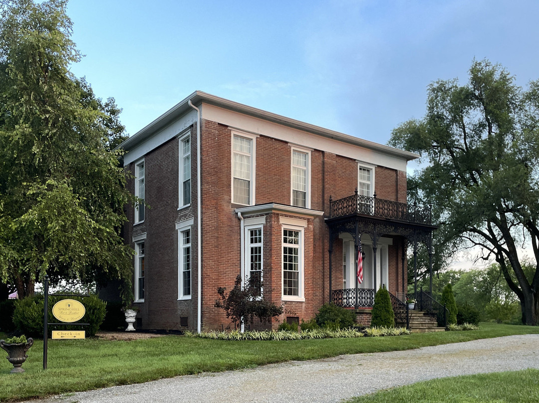 Taylorsville酒店住宿-Springhill Bed & Breakfast and Winery/ Vineyards