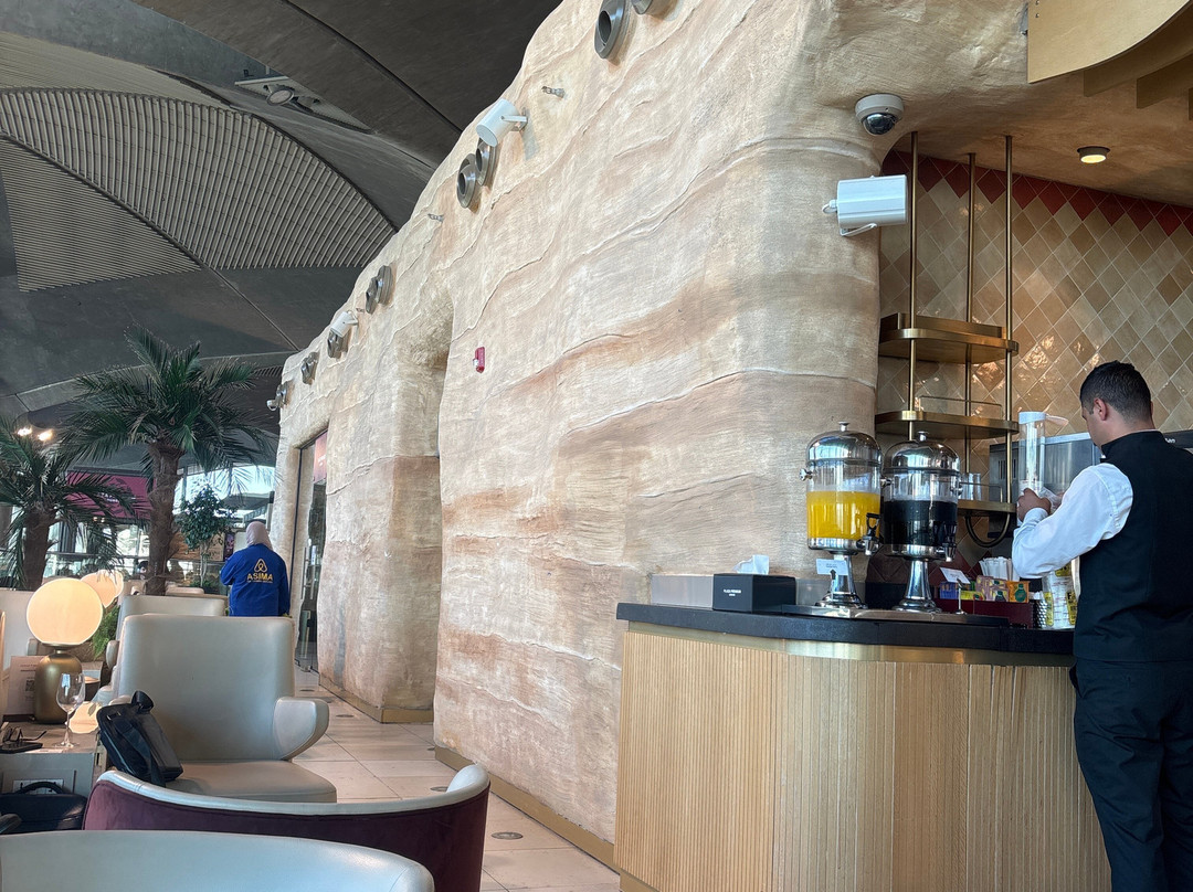 Plaza Premium Lounge (departures)-安曼必去景点