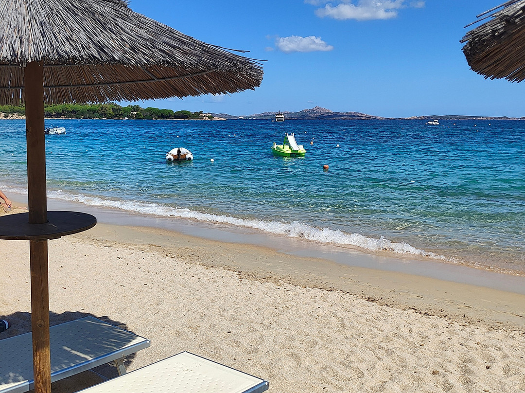 Spiaggia Mannena (Spiaggia Barca Bruciata)-Arzachena必去景点