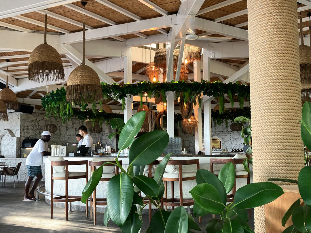巴鲁特赫墨拉酒店-超全包式主图