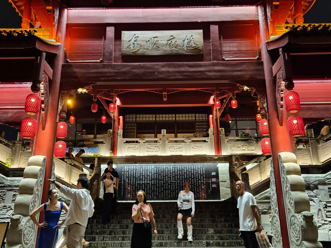 安顺桥-成都必去景点