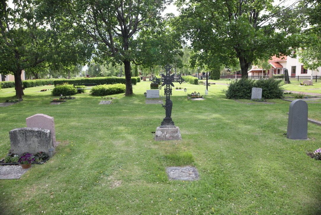 Cimetière de Mora (Mora kyrkogård)-Mora必去景点