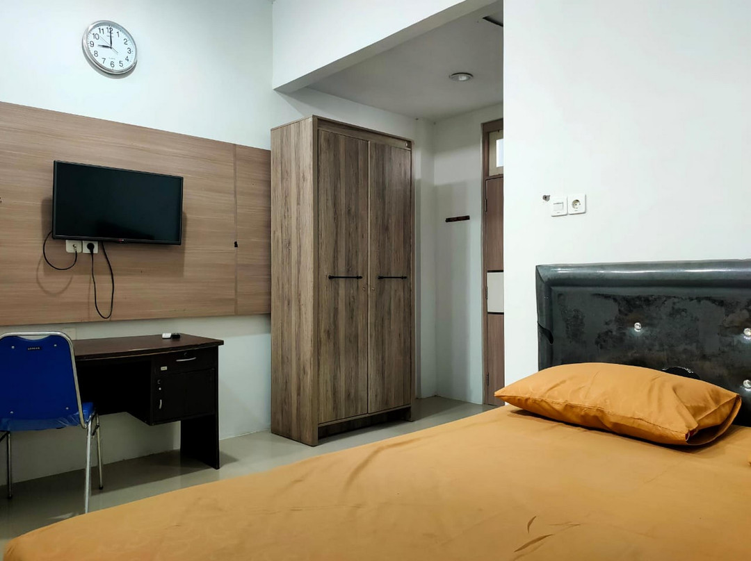 Hotel O Kost 3 Kelor Syariah