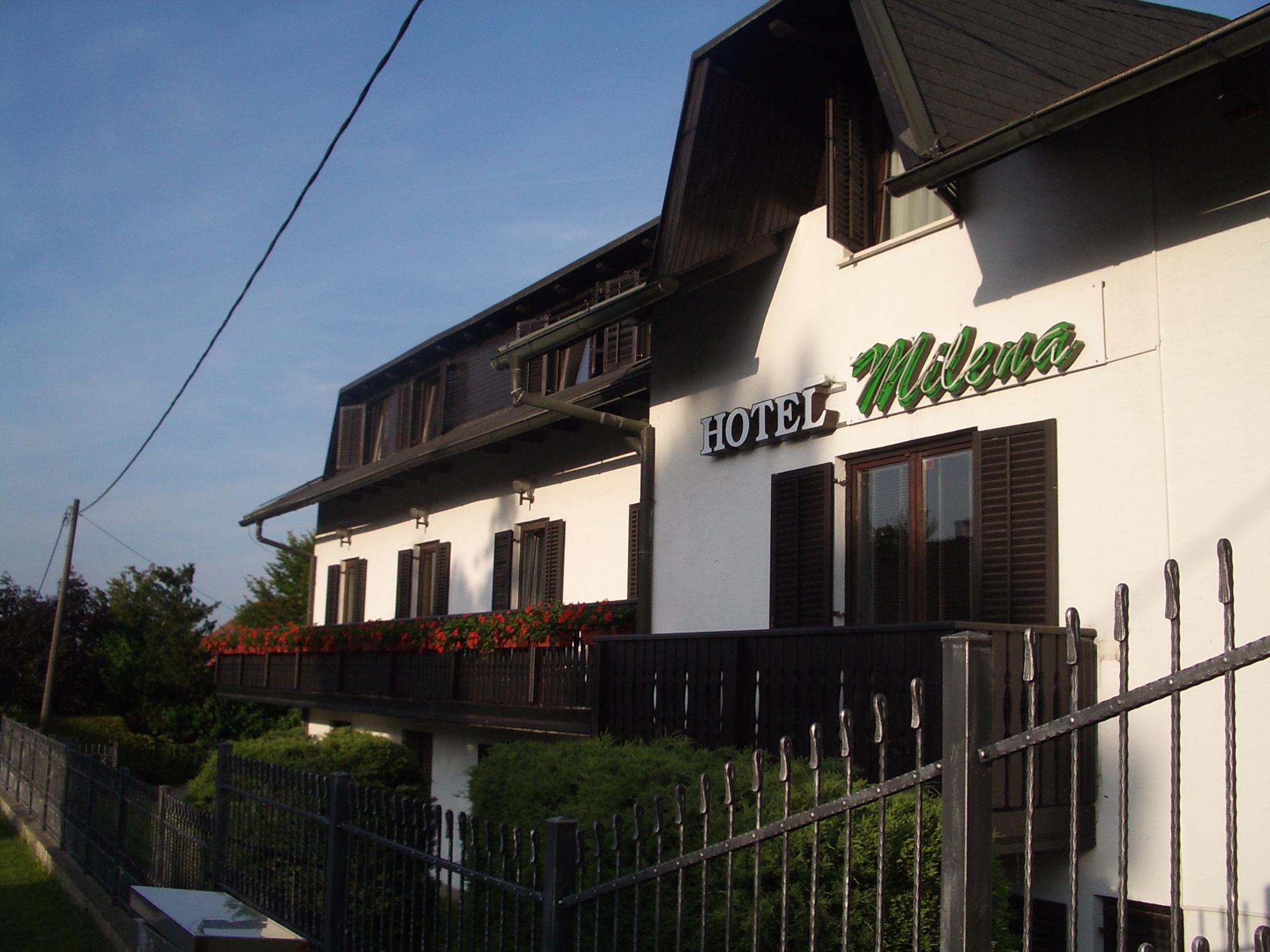 Garni Hotel Milena-浴室