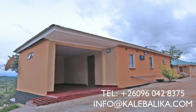 Kalebalika Cottages