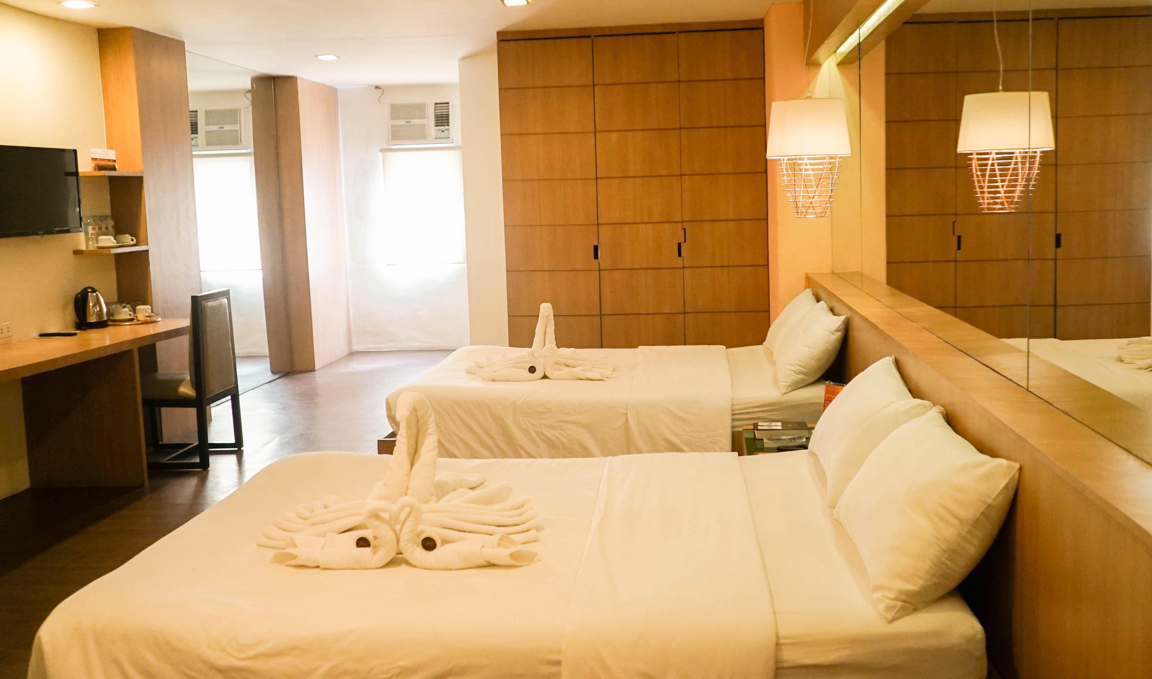 Tacloban Plaza Hotel-官方