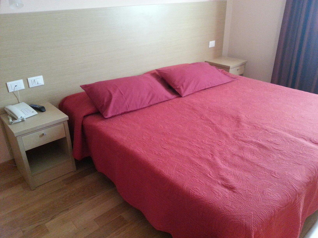 Capraia e Limite酒店住宿-Hotel Granducato