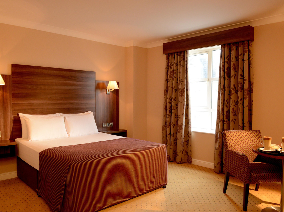 莱特肯尼酒店住宿-Dillons Hotel